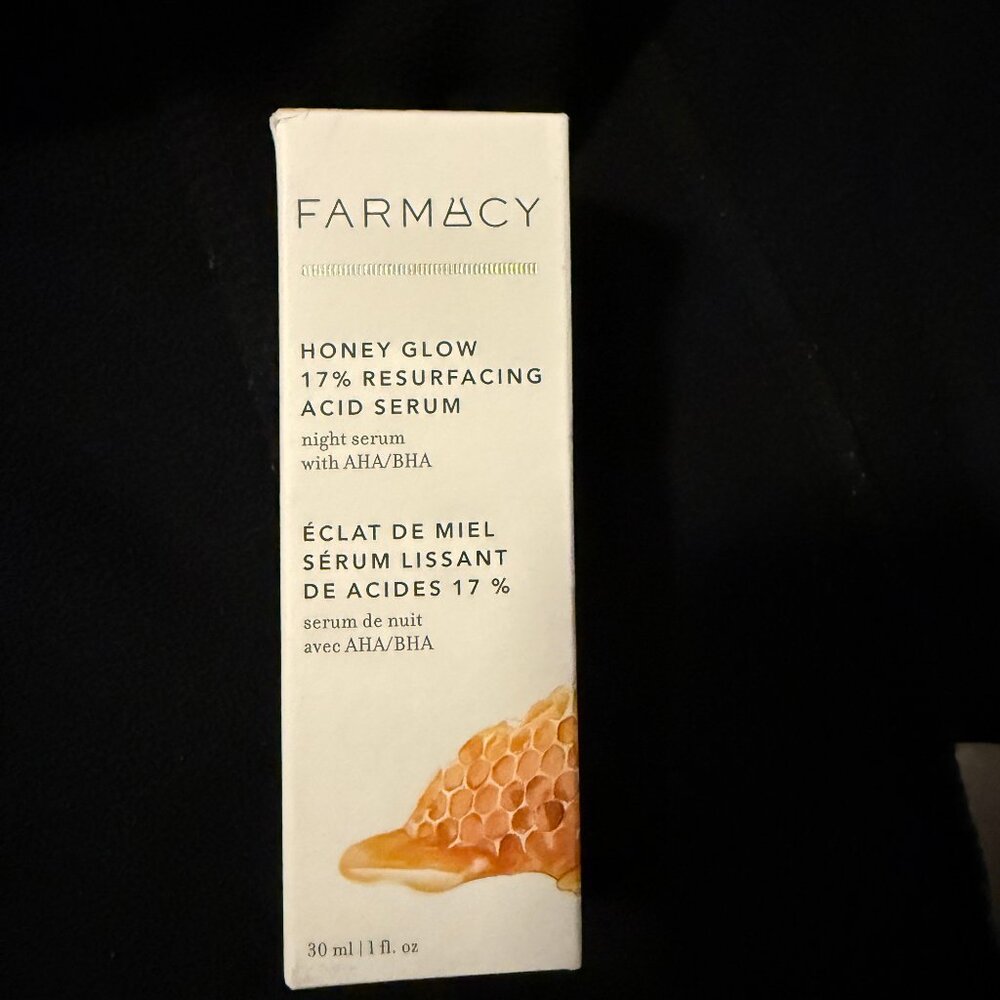 Honey Glow 17% AHA + BHA Resurfacing Acid Serum Honey Glow 17% AHA + BHA Resurfa